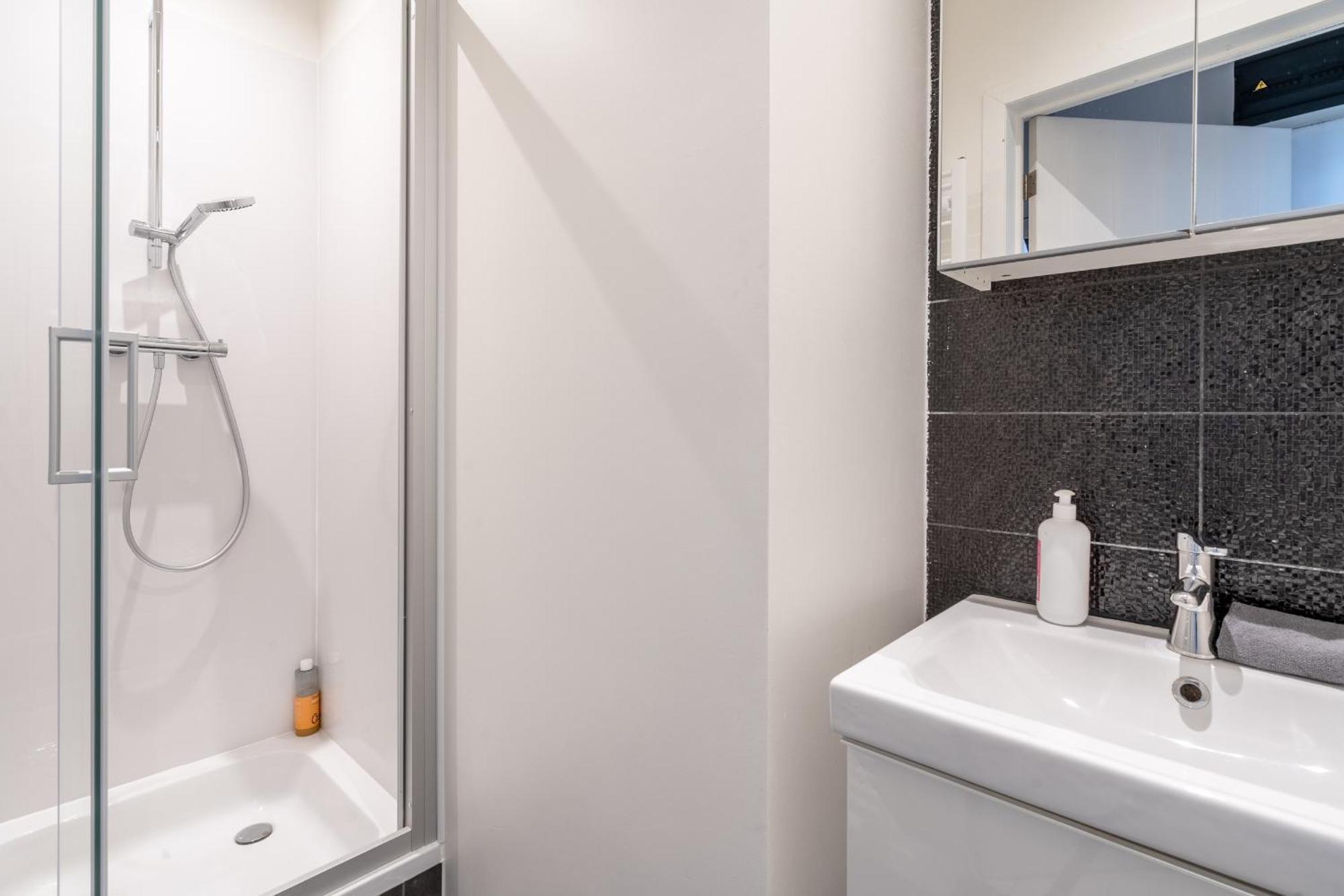 Beautiful Cozy Apartments In The Heart Of Antwerpen Buitenkant foto